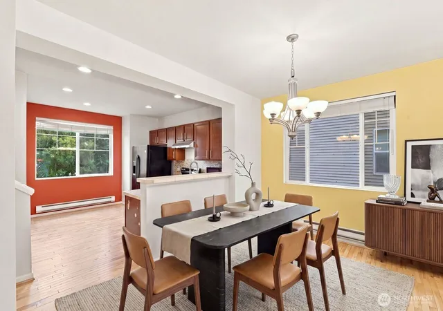 Photo 3 of Townhouse for sale at 333 127th Street Se #A, Everett, WA 98208 | MLS# NWM2581539 | Listing updated on 2026-09-25