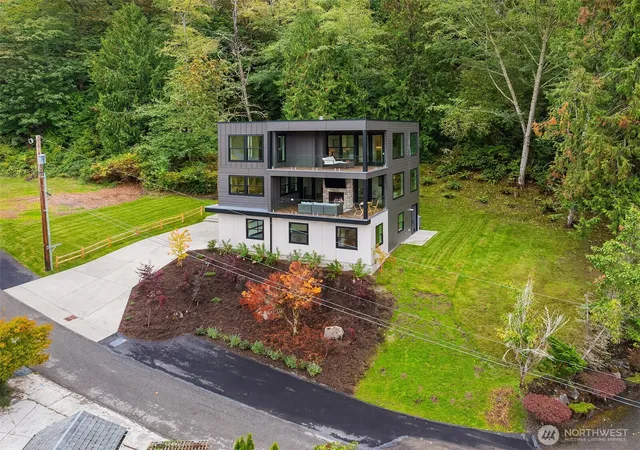 Photo 28 of Single family home for sale at 7126 Picnic Pl, Edmonds, WA 98026 | MLS# NWM2581565 | Listing updated on 2026-10-11