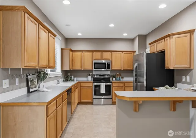 Photo 3 of Single family home for sale at 1447 Cherry Ave, Tacoma, WA 98466 | MLS# NWM2581568 | Listing updated on 2026-09-30