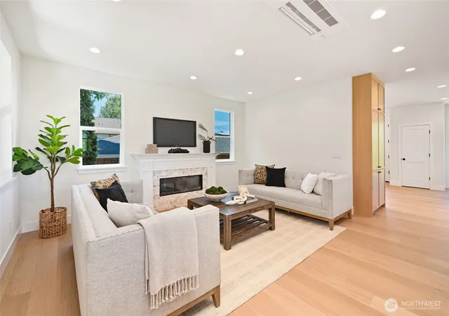 Photo 3 of Single family home for sale at 3111 W Mansell St, Seattle, WA 98199 | MLS# NWM2581573 | Listing updated on 2026-09-30