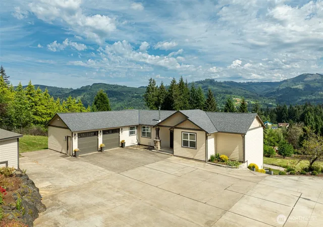 Photo 1 of Single family home for sale at 3900 Ne 425th Street, Woodland, WA 98674 | MLS# NWM2581608 | Listing updated on 2026-09-20