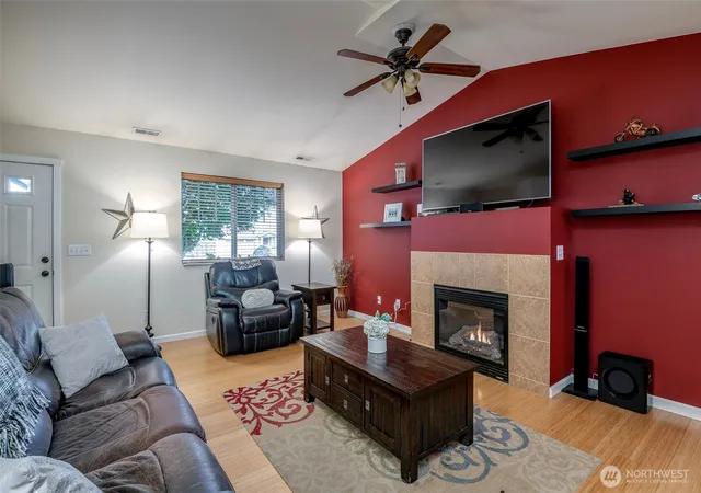 Photo 4 of Single family home for sale at 20031 99th Avenue E, Graham, WA 98338 | MLS# NWM2581615 | Listing updated on 2026-09-22
