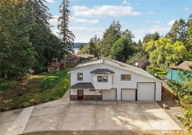 Photo 1 of Single family home for sale at 196 Nolton Rd, Nordland, WA 98358 | MLS# NWM2581616 | Listing updated on 2026-09-30