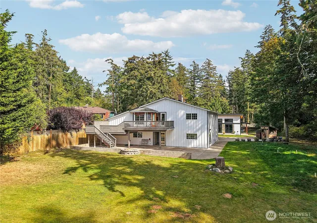 Photo 3 of Single family home for sale at 196 Nolton Rd, Nordland, WA 98358 | MLS# NWM2581616 | Listing updated on 2026-09-30