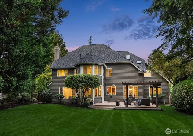 Photo 3 of Single family home for sale at 3335 258th Avenue SE, Sammamish, WA 98075 | MLS# NWM2581628 | Listing updated on 2026-10-01