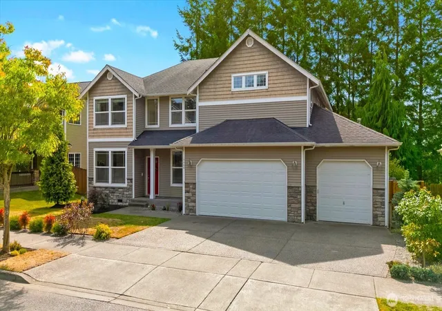 Single family home for sale at 19484 Rainier View Rd SE, Monroe, WA 98272 | MLS# NWM2581635