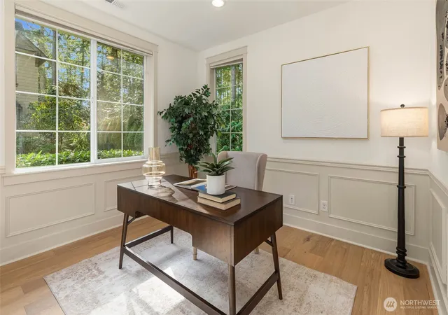 Photo 3 of Single family home for sale at 21245 NE Inglewood Hl Rd, Sammamish, WA 98074 | MLS# NWM2581653 | Listing updated on 2026-10-02