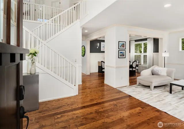 Photo 3 of Single family home for sale at 10414 Se 13th Street, Bellevue, WA 98004 | MLS# NWM2581662 | Listing updated on 2026-09-25