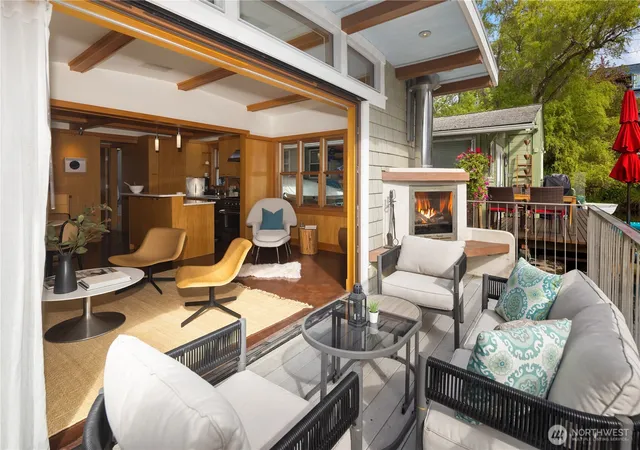 Photo 3 of Single family home for sale at 2331 Fairview Ave E #I, Seattle, WA 98102 | MLS# NWM2581669 | Listing updated on 2026-10-01