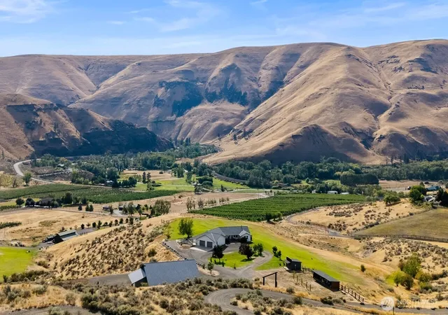 Photo 1 of Single family home for sale at 1350 Cyn River Ter, Ellensburg, WA 98926 | MLS# NWM2581683 | Listing updated on 2026-09-30