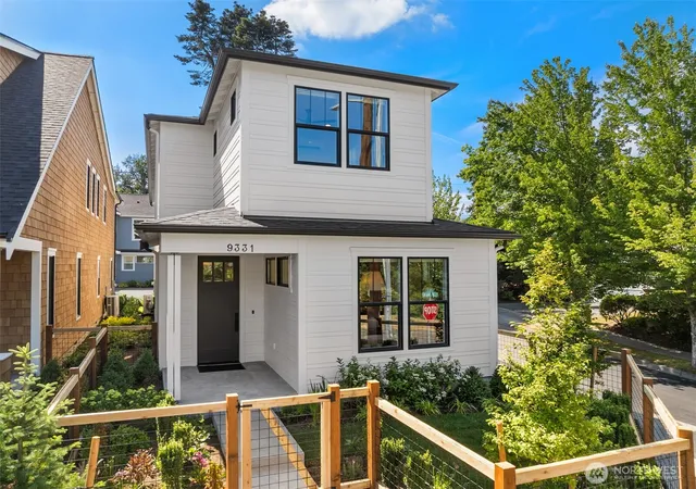 Photo 1 of Condo for sale at 9331 126th Avenue Ne, Kirkland, WA 98033 | MLS# NWM2581688 | Listing updated on 2026-09-30