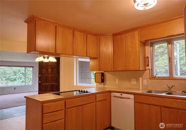 Photo 4 of Single family home for sale at 1498 SW Cook Rd, Port Orchard, WA 98367 | MLS# NWM2581695 | Listing updated on 2026-09-25
