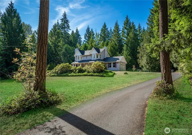 Photo 3 of Single family home for sale at 33910 36th Avenue S, Eatonville, WA 98328 | MLS# NWM2581700 | Listing updated on 2026-09-30