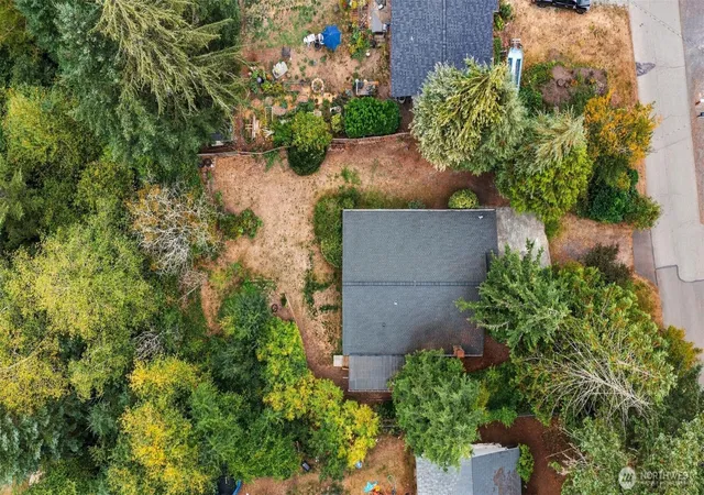 Photo 2 of Sale Pending at 14214 Meadowlark Dr, Gig Harbor, WA 98329 | MLS# NWM2581702 | Listing updated on 2026-09-28