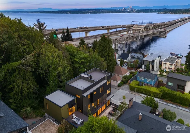 Photo 2 of Single family home for sale at 1419 36th Avenue S, Seattle, WA 98144 | MLS# NWM2581724 | Listing updated on 2026-10-01