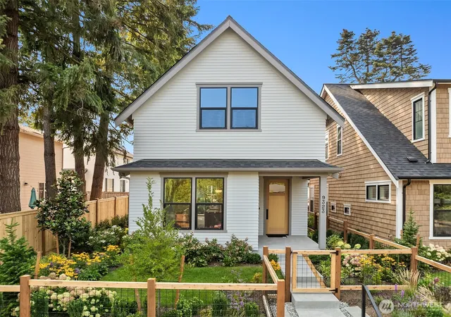 Photo 1 of Condo for sale at 9323 126th Avenue Ne, Kirkland, WA 98033 | MLS# NWM2581725 | Listing updated on 2026-09-30
