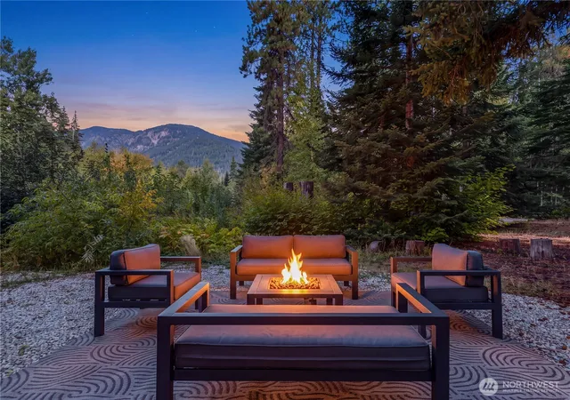 Photo 3 of Single family home for sale at 544 Old Ml Ln, Leavenworth, WA 98826 | MLS# NWM2581735 | Listing updated on 2026-09-24