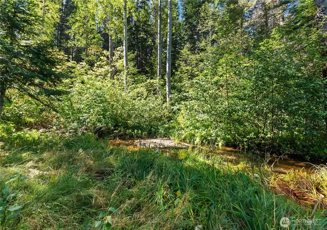 Photo 4 of Single family home for sale at 544 Old Ml Ln, Leavenworth, WA 98826 | MLS# NWM2581735 | Listing updated on 2026-09-24
