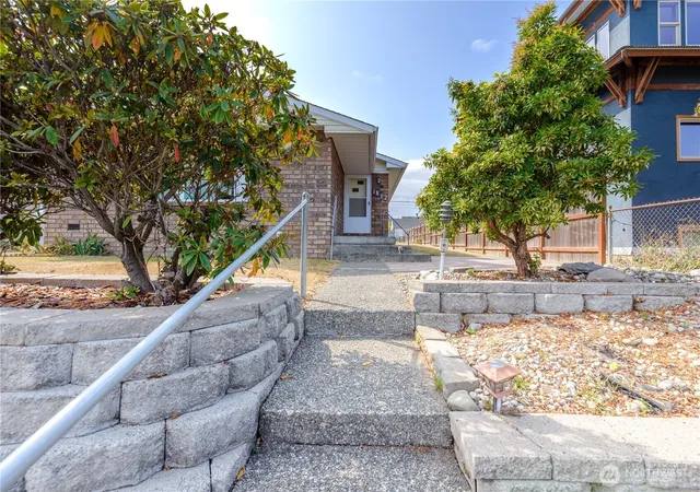 Photo 3 of Single family home for sale at 1812 W 5th Street, Port Angeles, WA 98363 | MLS# NWM2581754 | Listing updated on 2026-09-26