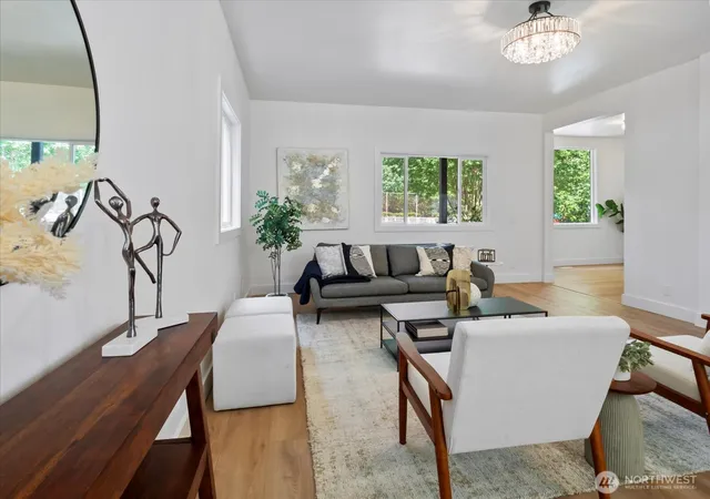 Photo 4 of Single family home for sale at 3117 E Yesler Way, Seattle, WA 98122 | MLS# NWM2581756 | Listing updated on 2026-10-01