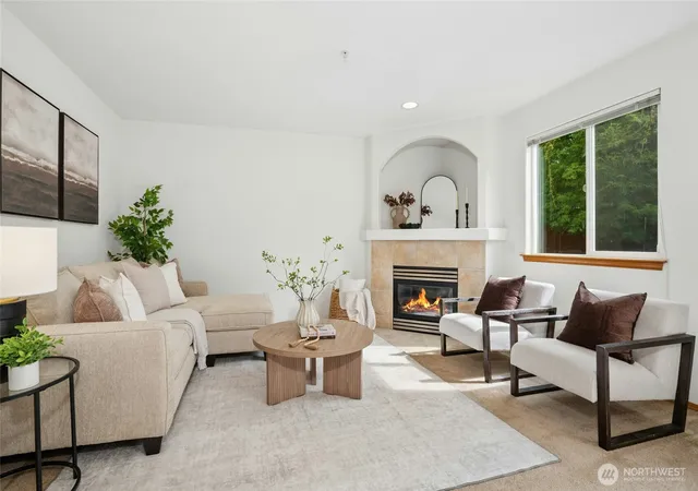 Photo 3 of Townhouse for sale at 2501 123rd Place Sw #B, Everett, WA 98204 | MLS# NWM2581794 | Listing updated on 2026-09-30