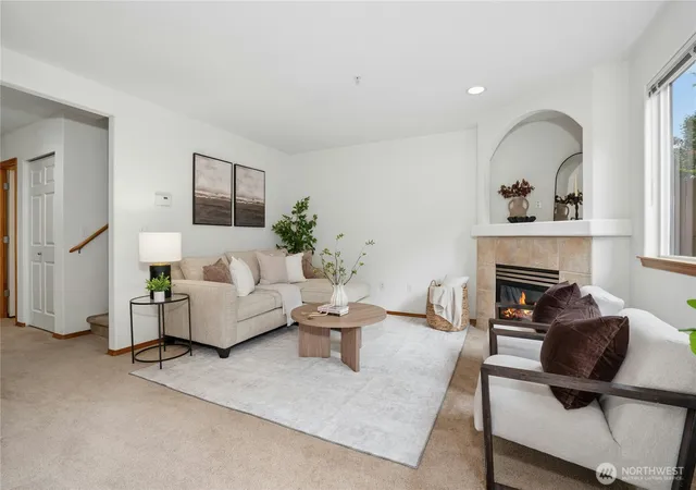 Photo 3 of Townhouse for sale at 2501 123rd Place SW #B, Everett, WA 98204 | MLS# NWM2581794 | Listing updated on 2026-09-30