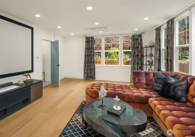 Photo 4 of Single family home for sale at 3639 34th Avenue W, Seattle, WA 98199 | MLS# NWM2581817 | Listing updated on 2026-09-24