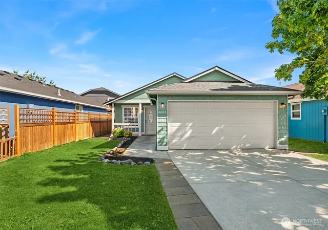 Photo 2 of Single family home for sale at 4315 150th Street Ne, Marysville, WA 98271 | MLS# NWM2581819 | Listing updated on 2026-09-25