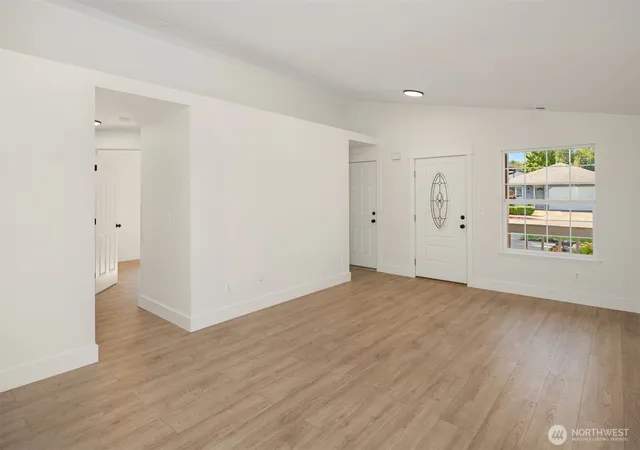 Photo 3 of Condo for sale at 4315 150th Street NE, Marysville, WA 98271 | MLS# NWM2581819 | Listing updated on 2026-09-25