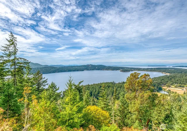 Photo 3 of Single family home for sale at 237 Switchback Dr, Eastsound, WA 98245 | MLS# NWM2581828 | Listing updated on 2026-09-22