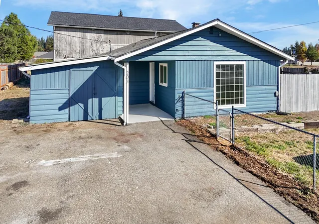 Single family home for sale at 203 Centre St N, Rainier, WA 98576 | MLS# NWM2581834