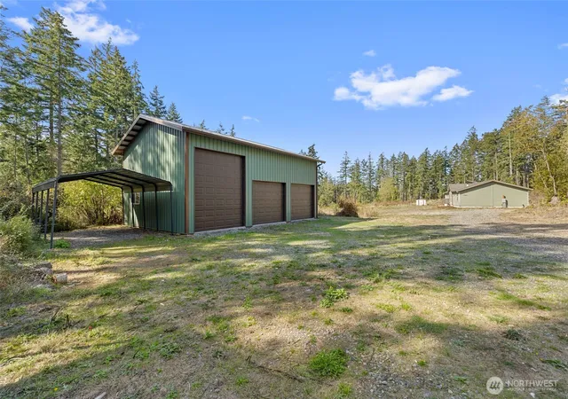 Photo 2 of Manufactured home for sale at 3399 Wilson Rd, Oak Harbor, WA 98277 | MLS# NWM2581837 | Listing updated on 2026-09-30