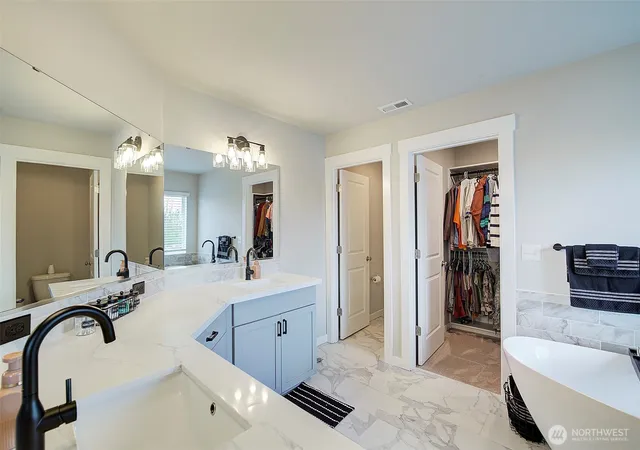 Photo 3 of Sale Pending at 3420 104th Drive NE, Lake Stevens, WA 98258 | MLS# NWM2581843 | Listing updated on 2026-09-18