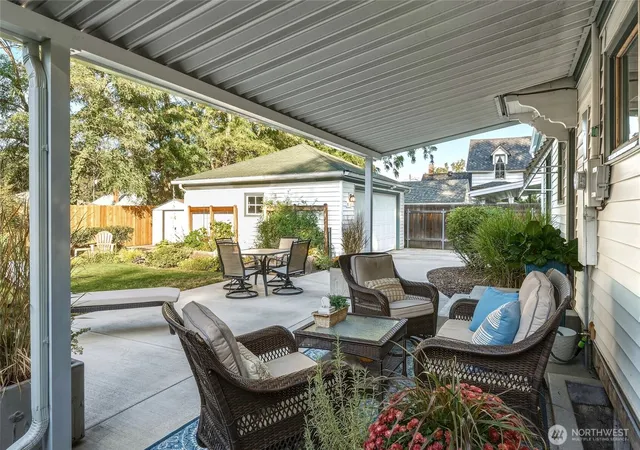 Photo 3 of Single family home for sale at 380 S 1st Avenue, Walla Walla, WA 99362 | MLS# NWM2581863 | Listing updated on 2026-09-24