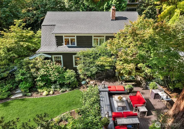 Photo 1 of Sale Pending at 3816 E Spring St, Seattle, WA 98122 | MLS# NWM2581865 | Listing updated on 2026-09-23