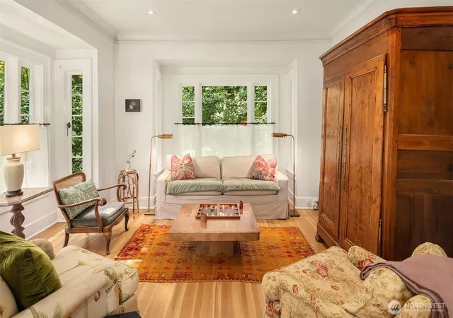 Photo 4 of Sale Pending at 3816 E Spring St, Seattle, WA 98122 | MLS# NWM2581865 | Listing updated on 2026-09-23