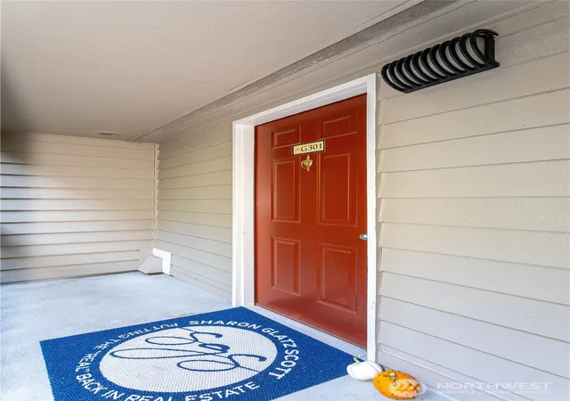 Photo 3 of Condo for sale at 15246 Se 43rd Court #G301, Bellevue, WA 98006 | MLS# NWM2581874 | Listing updated on 2026-10-02