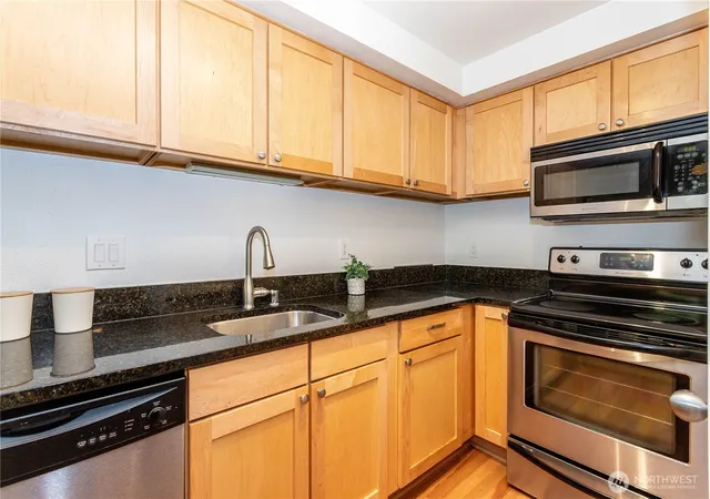 Photo 4 of Condo for sale at 15246 SE 43rd Court #G301, Bellevue, WA 98006 | MLS# NWM2581874 | Listing updated on 2026-10-02