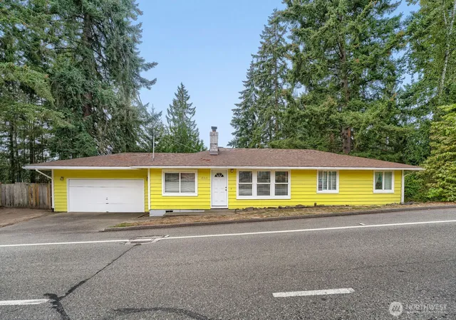 Photo 1 of Single family home for sale at 17415 128 Avenue Se, Renton, WA 98058 | MLS# NWM2581878 | Listing updated on 2026-09-23