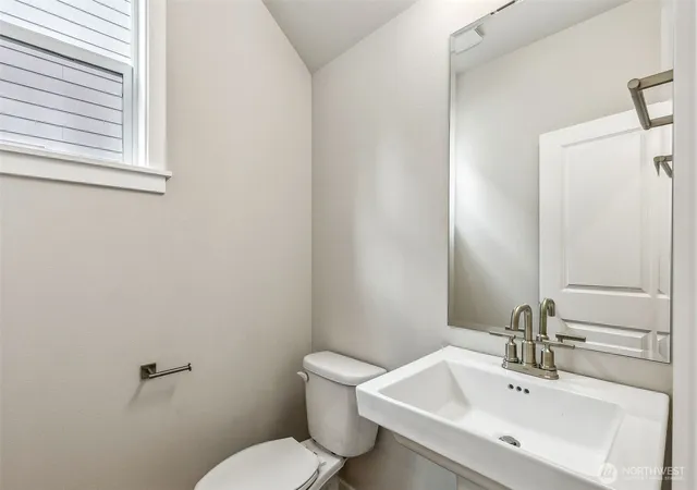 Photo 3 of Single family home for sale at 7810 41st Place Ne, Marysville, WA 98270 | MLS# NWM2581905 | Listing updated on 2026-09-26