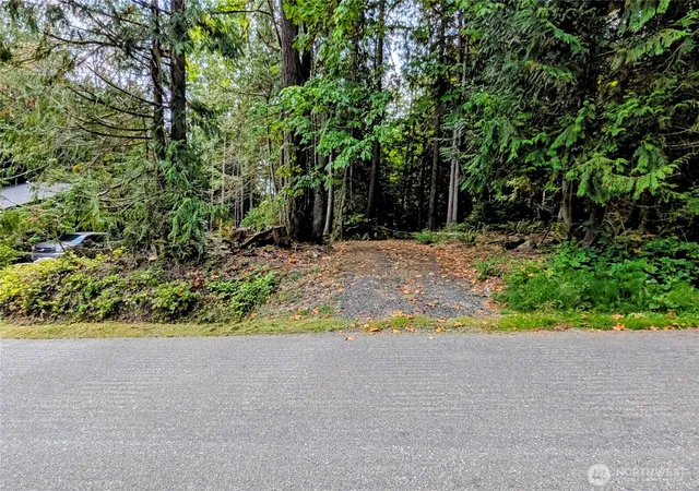 Photo 1 of Land for sale at 124 Goliah Ln, Port Ludlow, WA 98365 | MLS# NWM2581937 | Listing updated on 2026-09-25