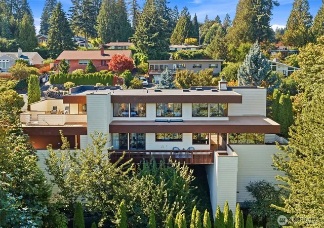 Photo 1 of Single family home for sale at 16328 35th Avenue Ne, Lake Forest Park, WA 98155 | MLS# NWM2581940 | Listing updated on 2026-09-29
