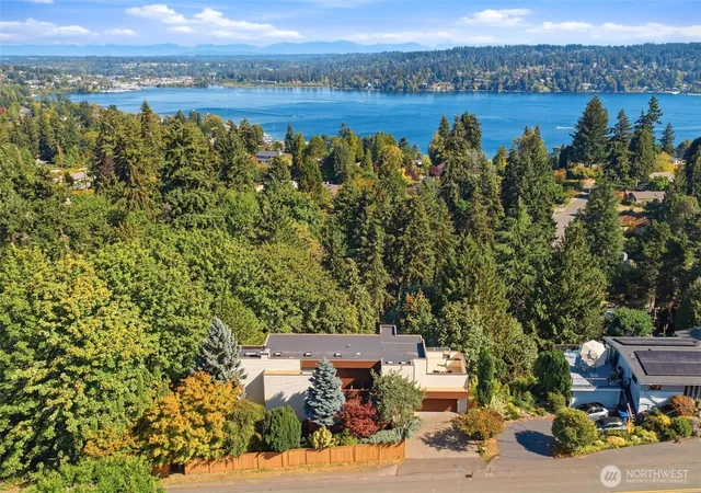 Photo 2 of Single family home for sale at 16328 35th Avenue Ne, Lake Forest Park, WA 98155 | MLS# NWM2581940 | Listing updated on 2026-09-29
