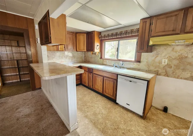 Photo 3 of Sale Pending at 103 W Oak St, Almira, WA 99103 | MLS# NWM2581969 | Listing updated on 2026-10-02
