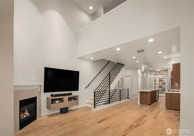 Photo 2 of Townhouse for sale at 4286 213th Place SE #1, Issaquah, WA 98029 | MLS# NWM2581982 | Listing updated on 2026-09-13