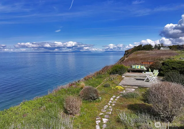 Photo 3 of Single family home for sale at 795 Fort Ebey Rd, Coupeville, WA 98239 | MLS# NWM2581991 | Listing updated on 2026-09-18