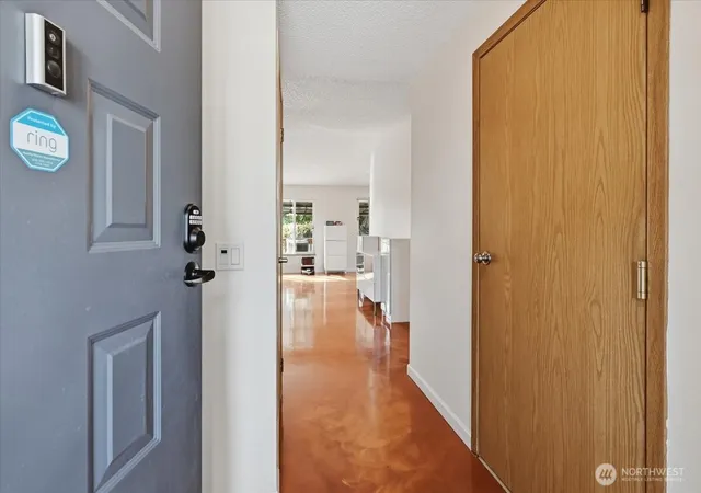 Photo 2 of Sale Pending at 25813 117th Place Se, Kent, WA 98030 | MLS# NWM2582003 | Listing updated on 2026-09-29