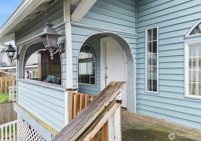 Photo 2 of Single family home for sale at 839 10th Street, Bremerton, WA 98337 | MLS# NWM2582010 | Listing updated on 2026-09-21
