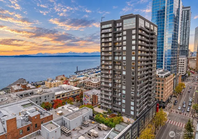 Photo 1 of Condo for sale at 1415 2nd Avenue #2108, Seattle, WA 98101 | MLS# NWM2582012 | Listing updated on 2026-09-29