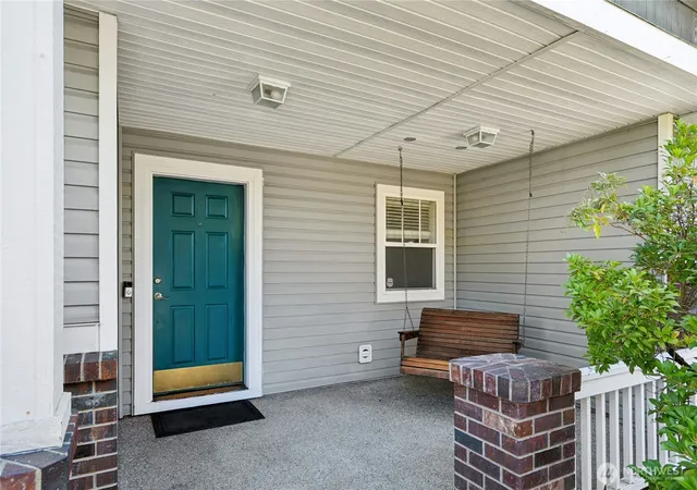 Photo 2 of Single family home for sale at 5115 143rd Street Se, Everett, WA 98208 | MLS# NWM2582017 | Listing updated on 2026-10-02